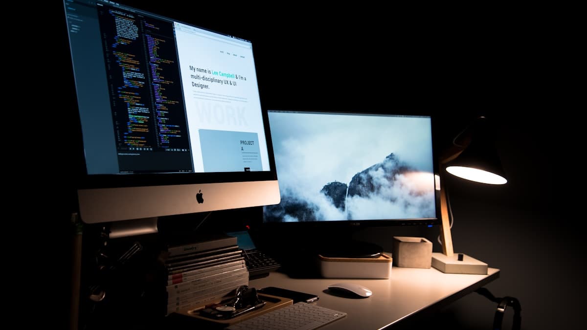 Editor de código exibindo linhas de programação em uma tela